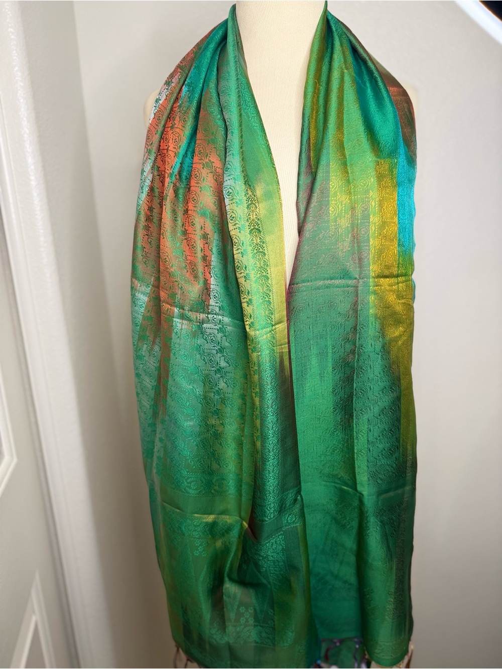 Green Gold Iridescent Paisley Pashmina Scarf Festival Shawl Wrap